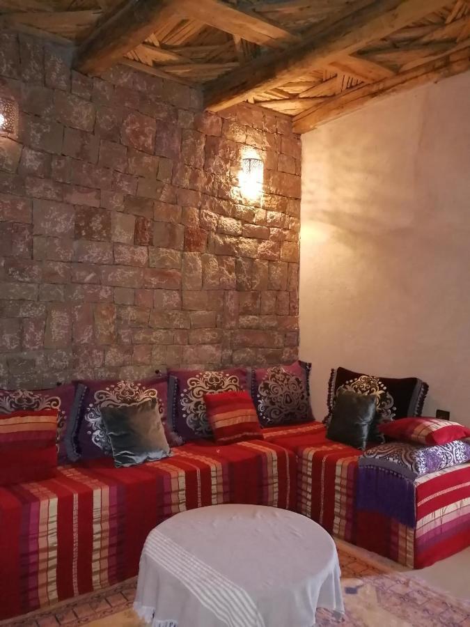 D'hotes Aya Bed & Breakfast