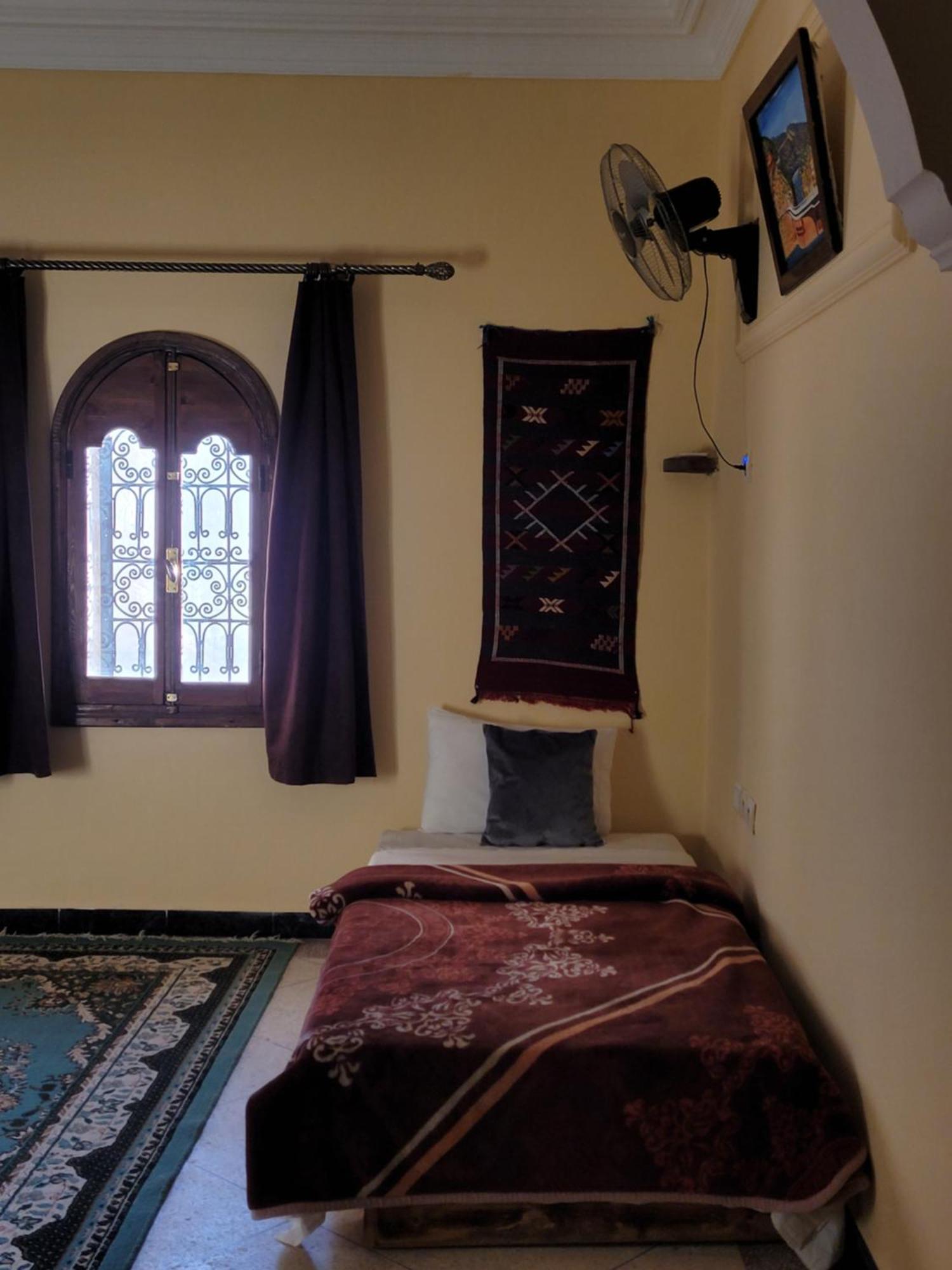 D'hotes Aya Bed & Breakfast 3*